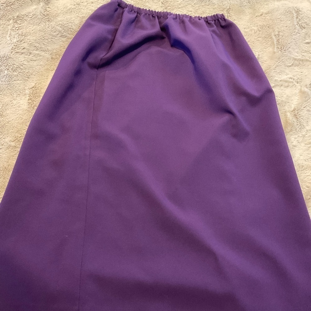 ALLISON Woods Two Piece Tailored Suit - Picture 2 of 7